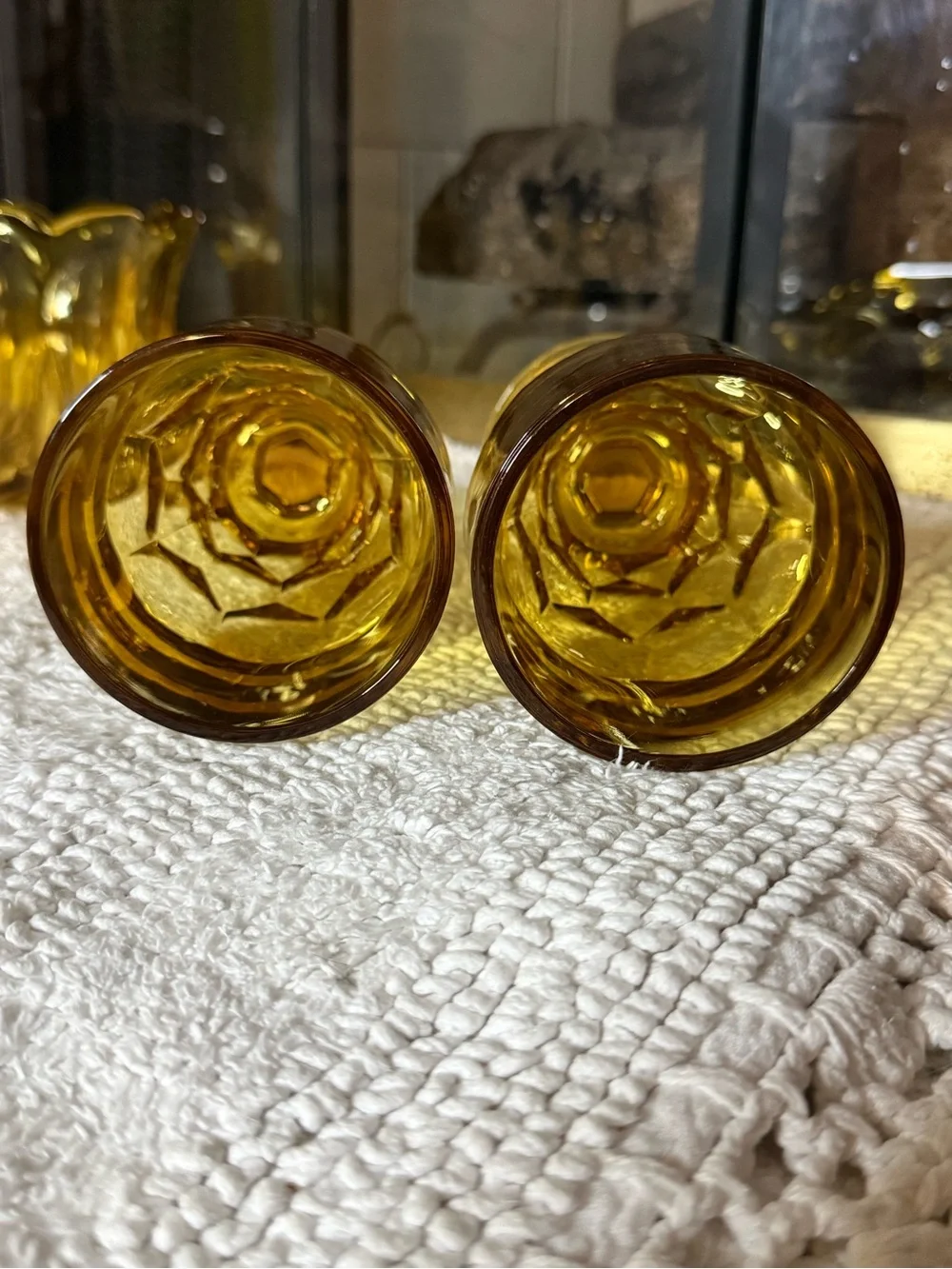 Anchor Hocking Fairfield Amber-Serving bowl and (2) tumblers